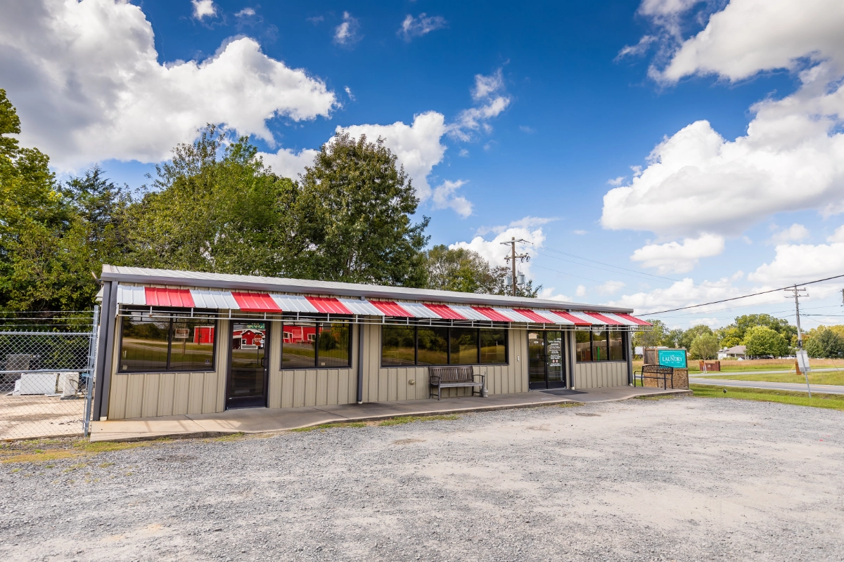 Lake Laundry Quitman 5DIV7489 HDR 1200X800