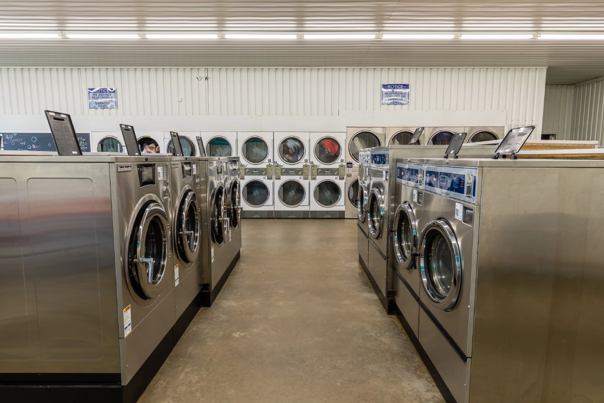 Lake Laundry Clinton 5DIV7581 HDR 1200X800