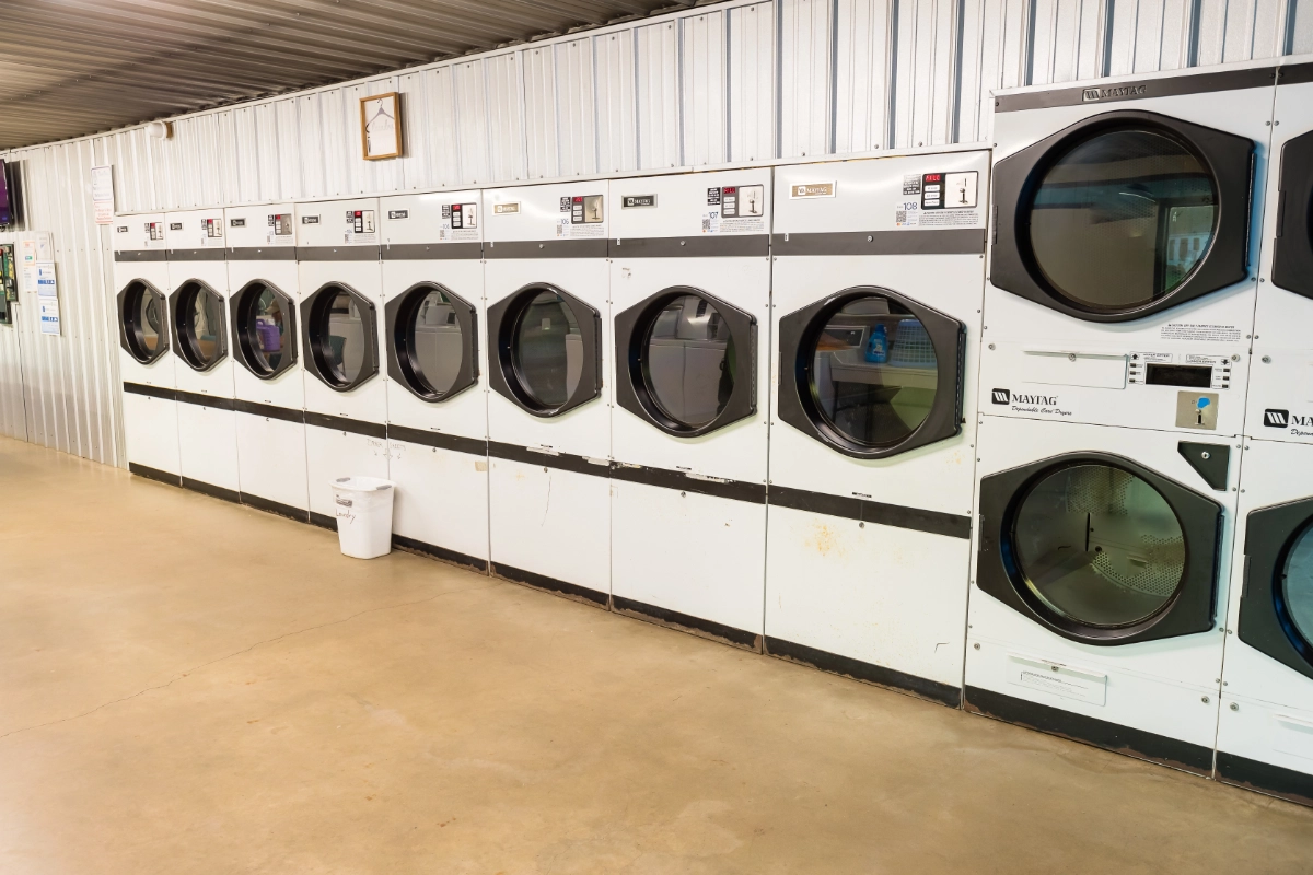 Lake Laundry Choctaw 5DIV7706 HDR 1200X800