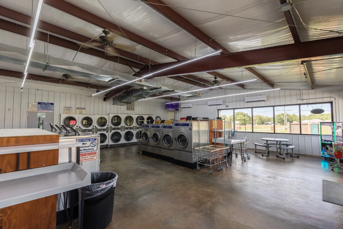 Lake Laundry Quitman 5DIV7496 HDR 1200X800
