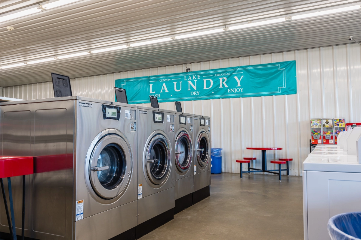 Lake Laundry Clinton 5DIV7671 HDR 1200X800