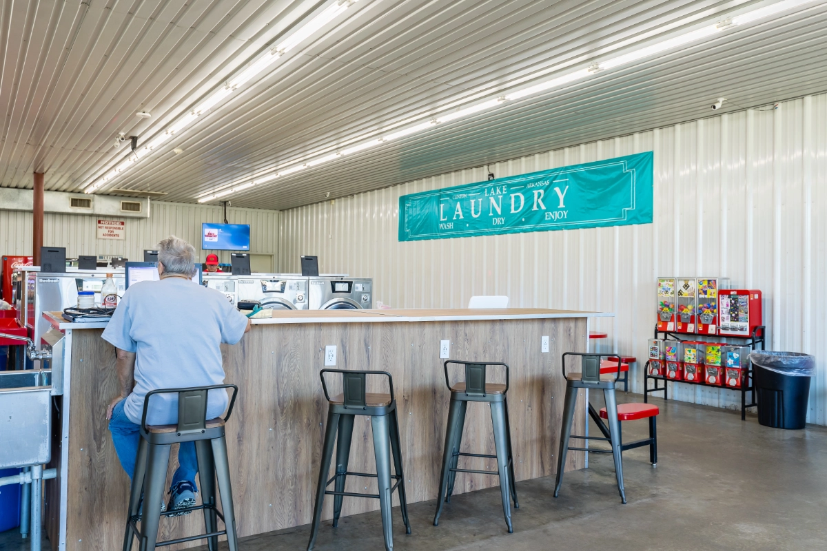Lake Laundry Clinton 5DIV7674 HDR 1200X800