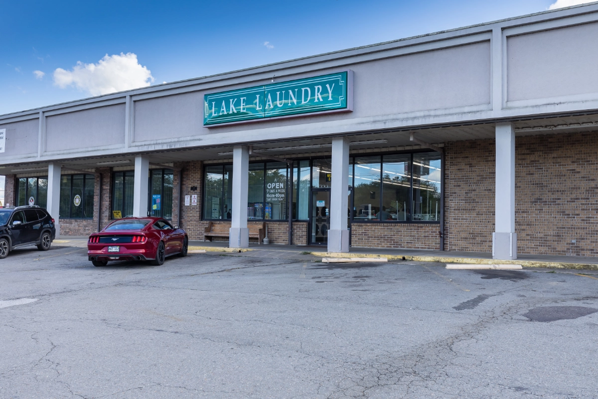 Lake Laundry Clinton 5DIV7544 HDR 1200X800